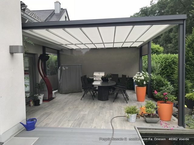 Markise_pergola_Wetterschutz_sonnenschutz_regenschutz_windschutz-28f38424