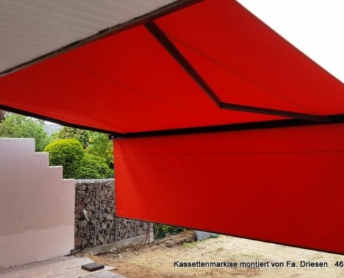 Kassettenmarkise_volantrollo_sichtschutz-9f766888