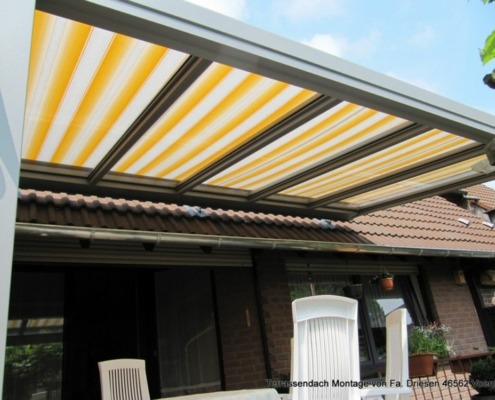 montage_terrassendach_in_den_dachpfannen_mit_spezialkonsolen_hagen-4cf30c34